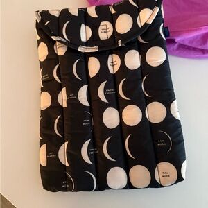 BAGGU Lunar Phases Laptop Sleeve